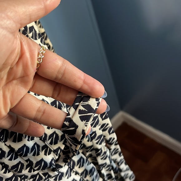 Maeve button front peplum bird print blouse - Picture 8 of 8